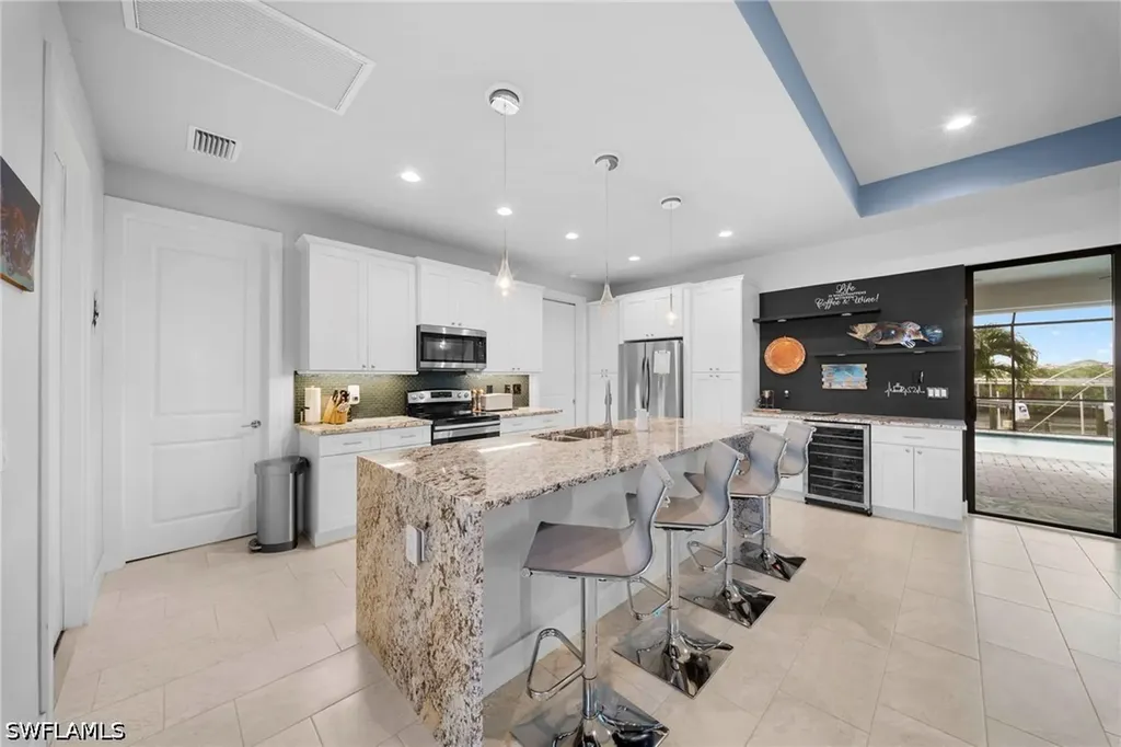 3213 NW 9th Street Cape Coral FL 33993