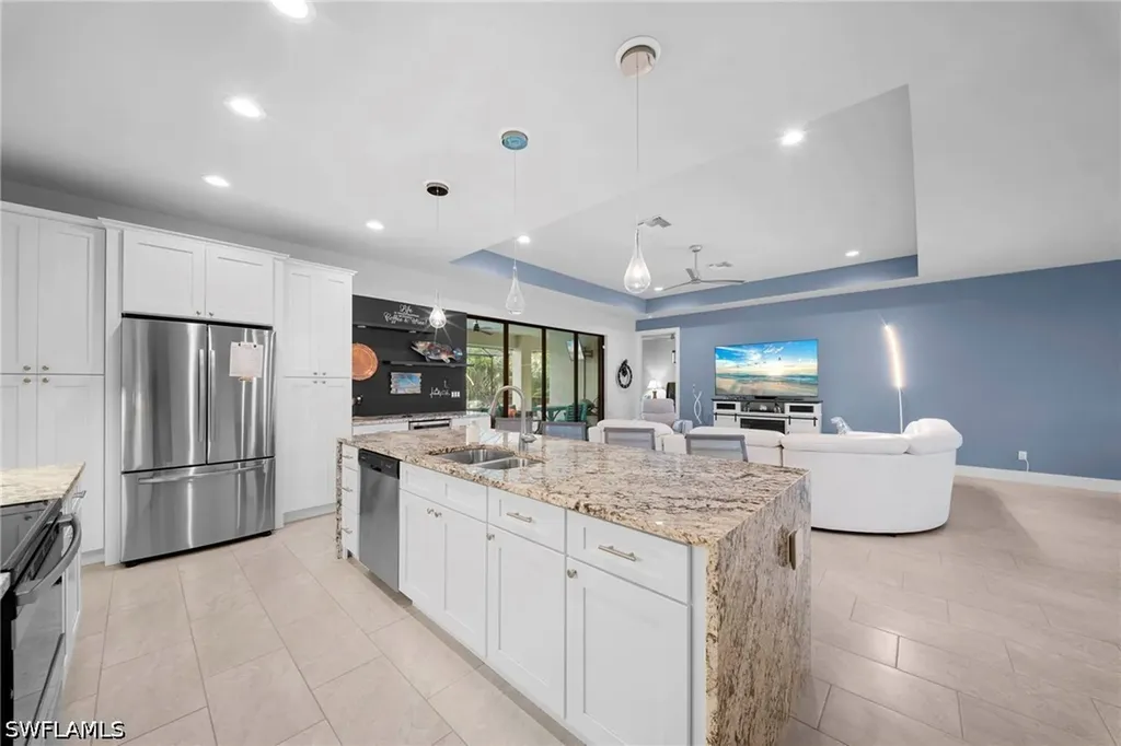 3213 NW 9th Street Cape Coral FL 33993