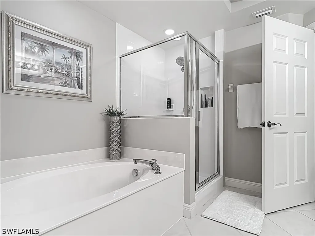2745 1st Street Fort Myers FL 33916