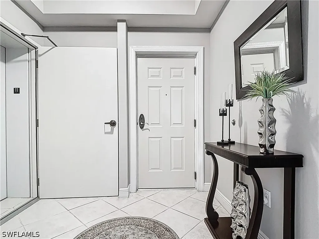 2745 1st Street Fort Myers FL 33916