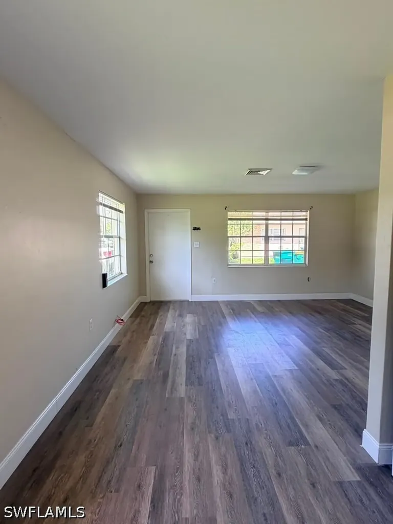 3080 Linwood Avenue Naples FL 34112