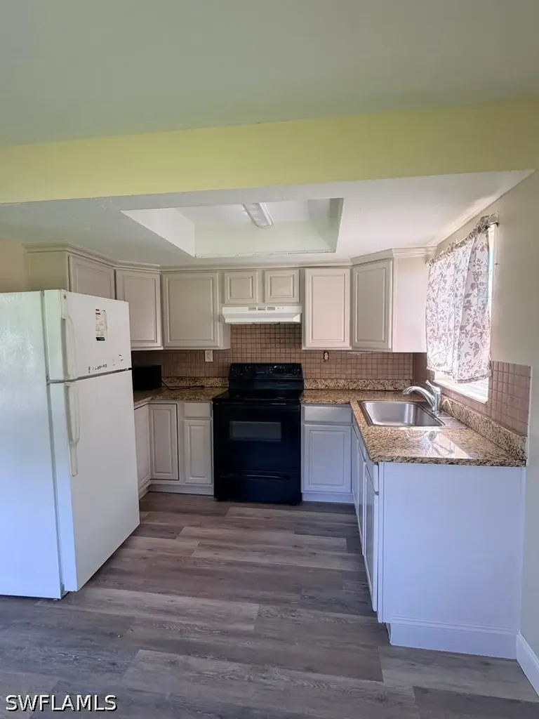 3080 Linwood Avenue Naples FL 34112