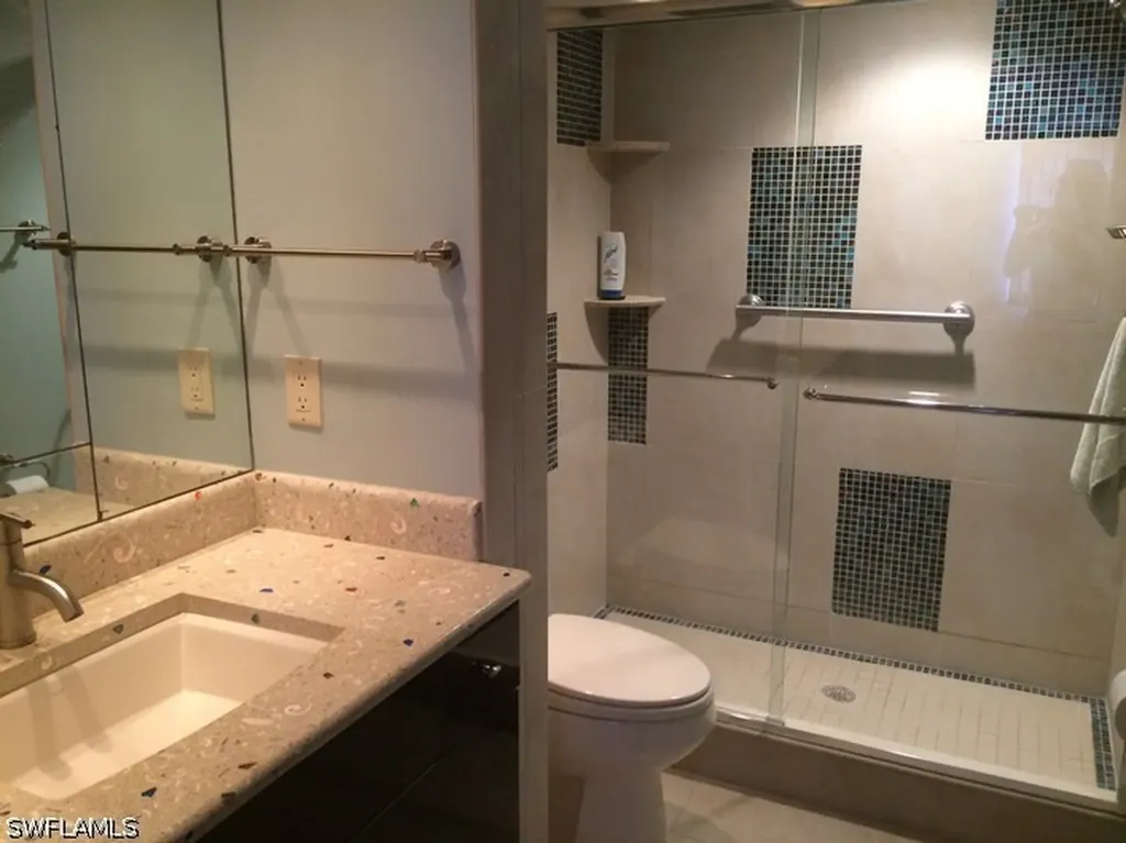 10682 Gulf Shore Drive Naples FL 34108