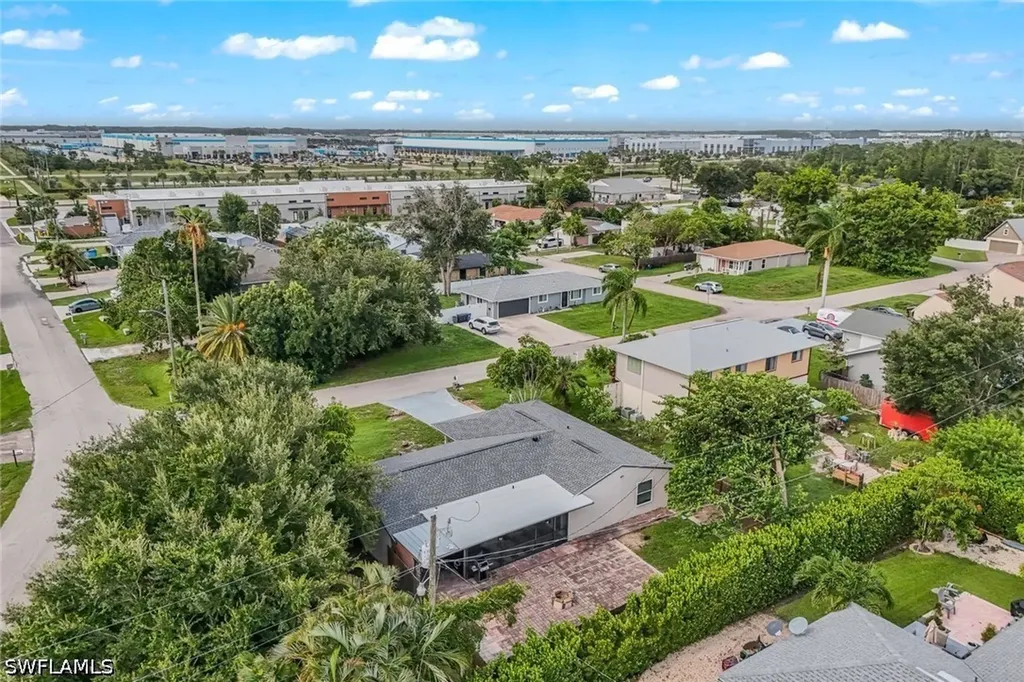8110 Valencia Road Fort Myers FL 33967