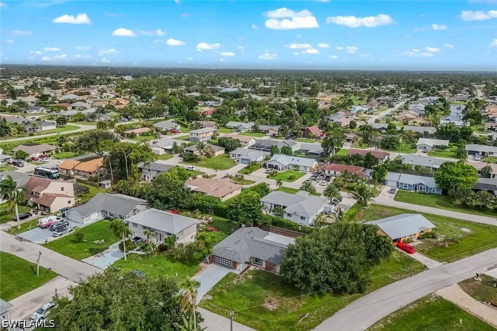 8110 Valencia Road Fort Myers FL 33967