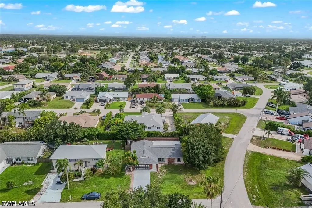 8110 Valencia Road Fort Myers FL 33967