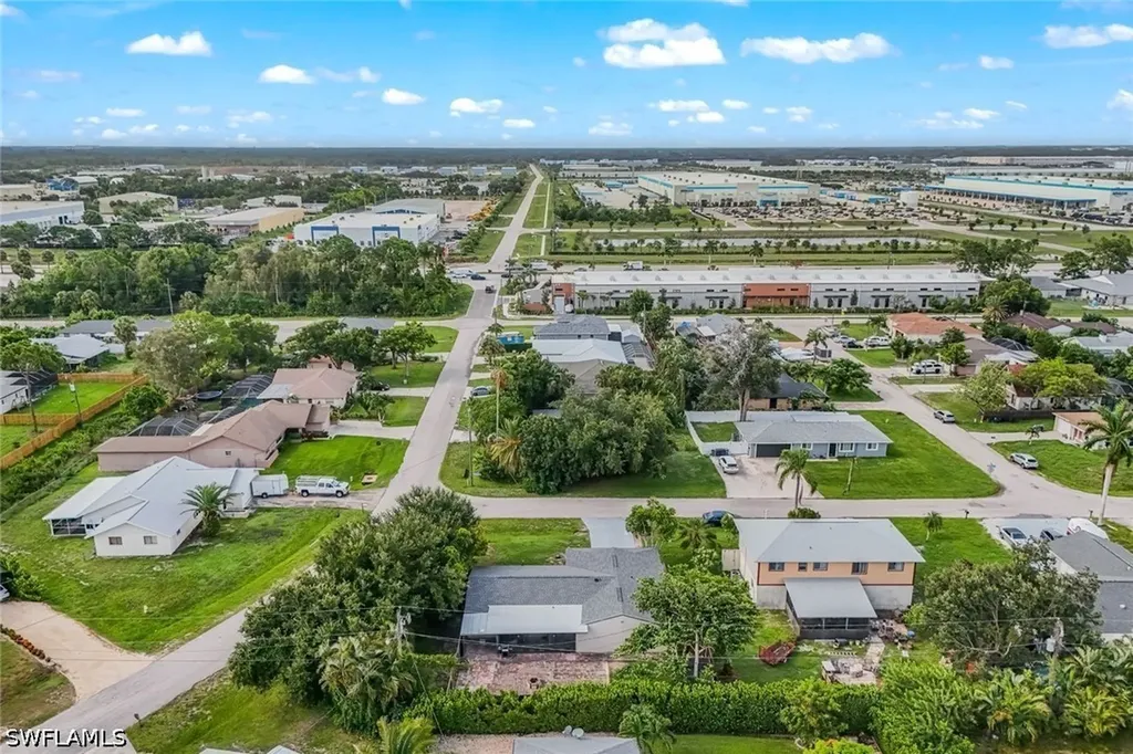 8110 Valencia Road Fort Myers FL 33967