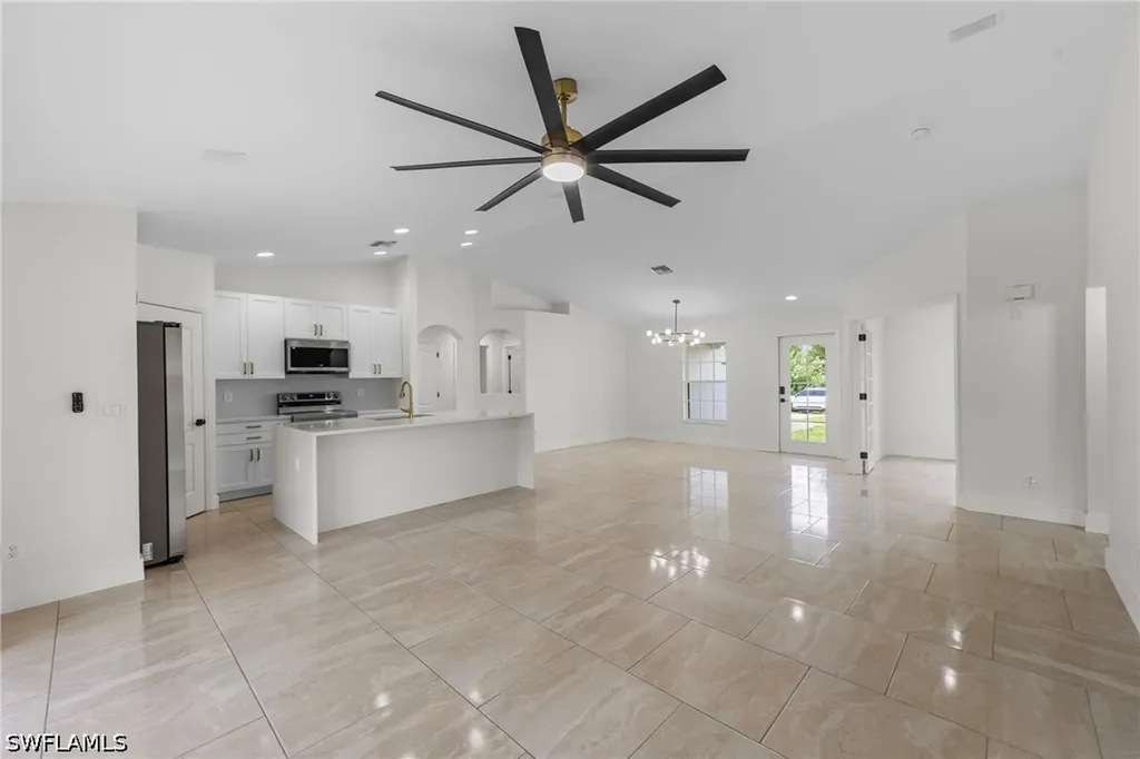 3214 10th Street SW Lehigh Acres FL 33976