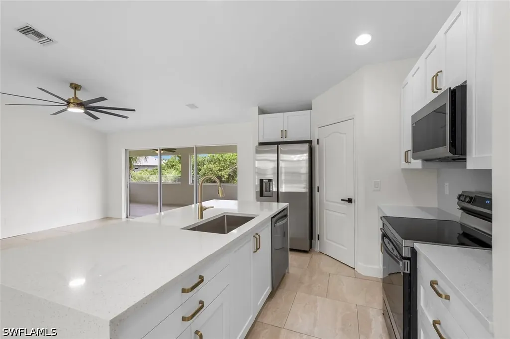 3214 10th Street SW Lehigh Acres FL 33976