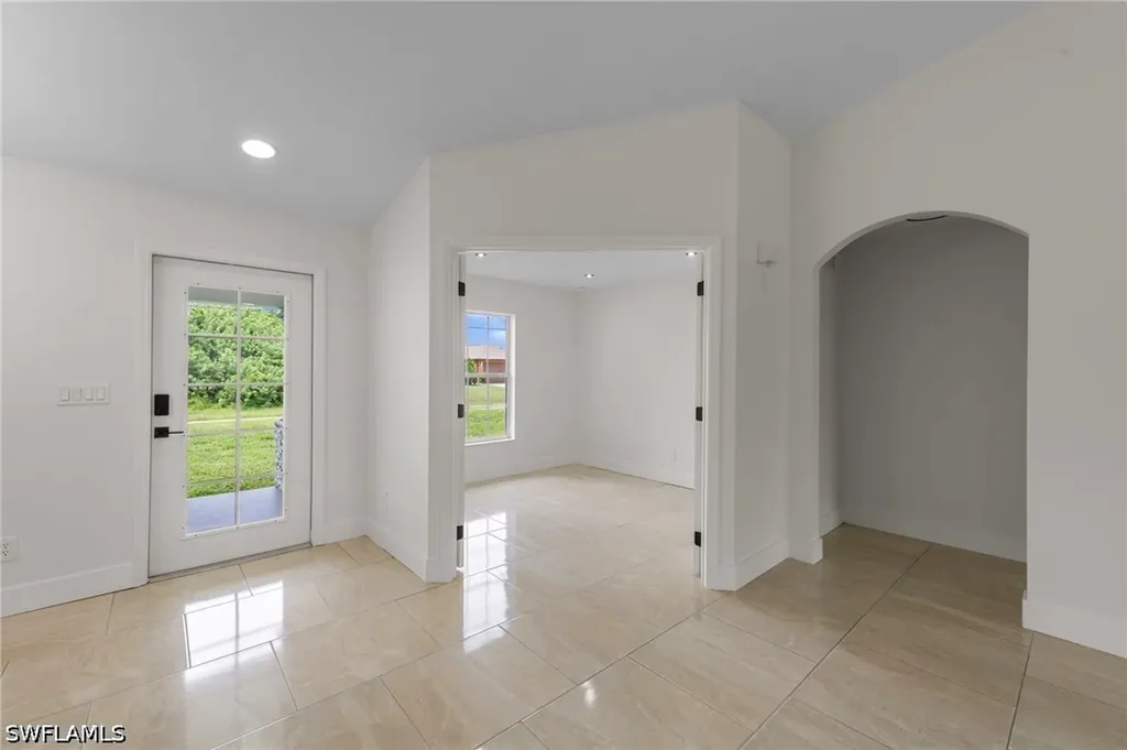3214 10th Street SW Lehigh Acres FL 33976