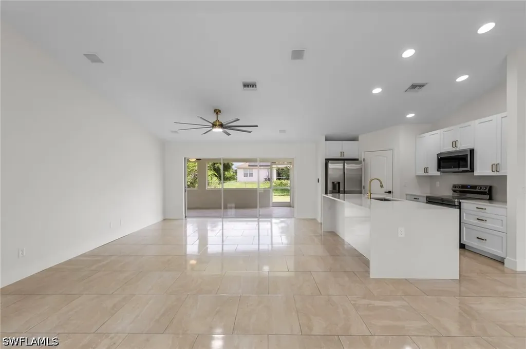 3214 10th Street SW Lehigh Acres FL 33976
