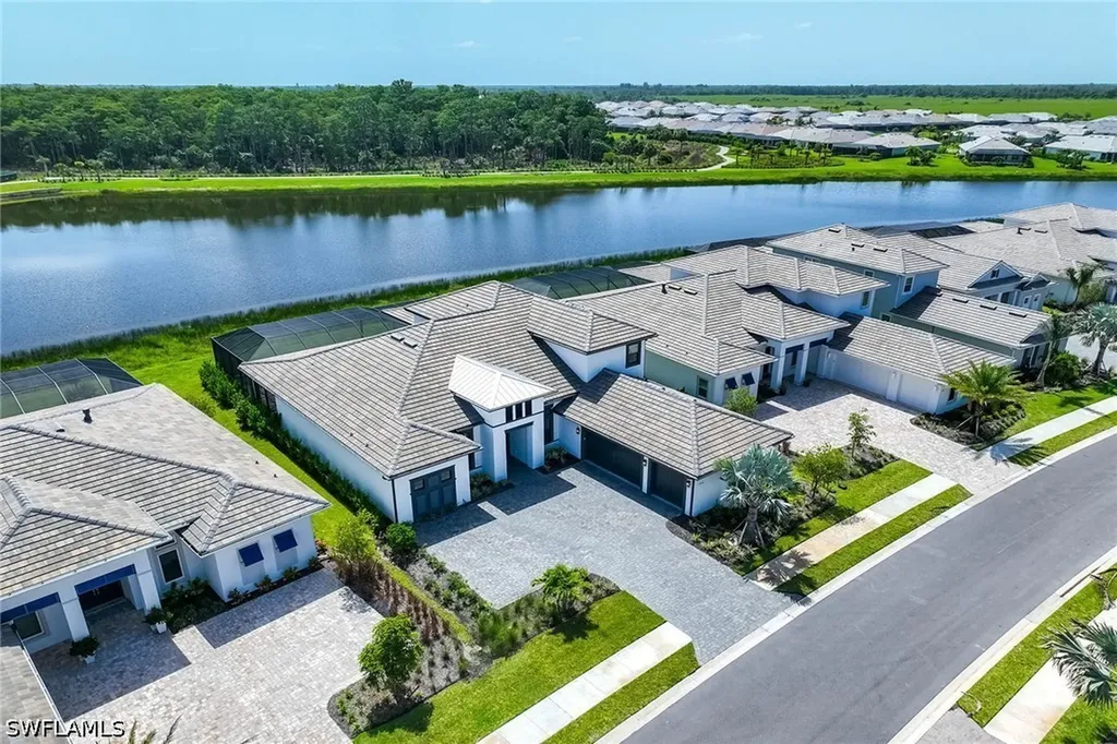 15428 Turin Drive Naples FL 34114