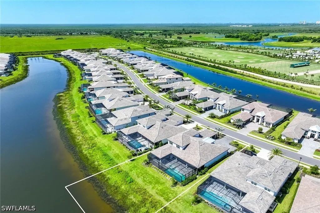 15428 Turin Drive Naples FL 34114