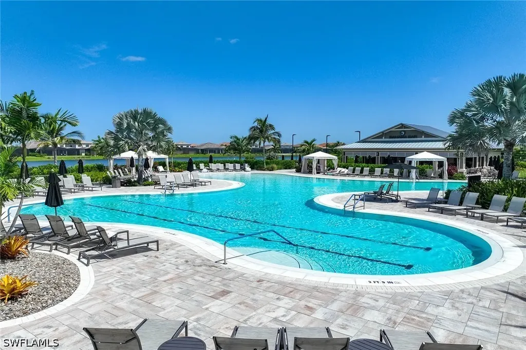 15428 Turin Drive Naples FL 34114