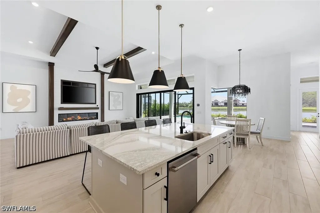 15428 Turin Drive Naples FL 34114