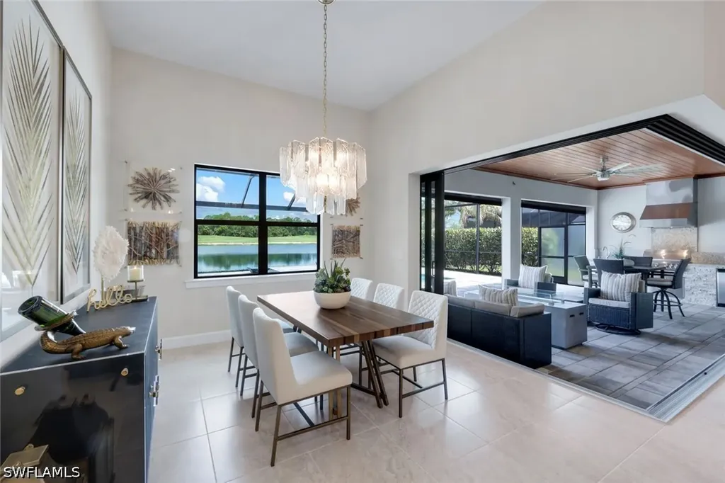 9577 Everglades Drive Naples FL 34120