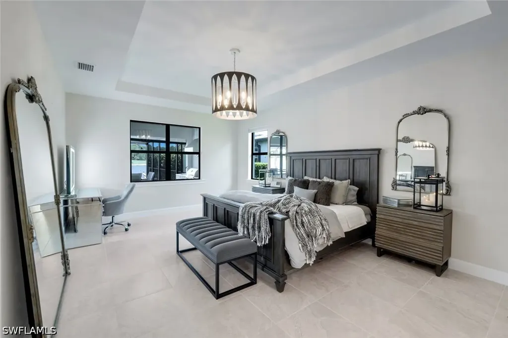 9577 Everglades Drive Naples FL 34120