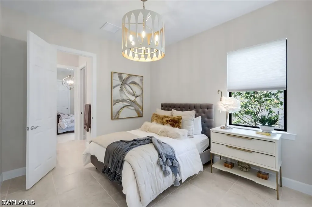 9577 Everglades Drive Naples FL 34120