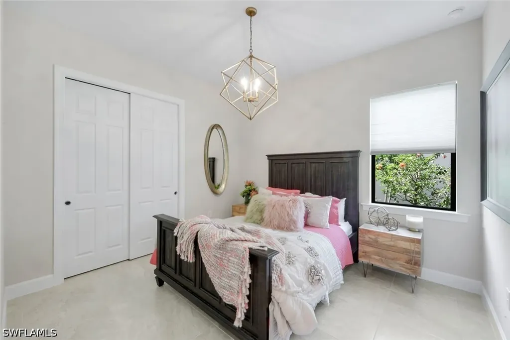 9577 Everglades Drive Naples FL 34120