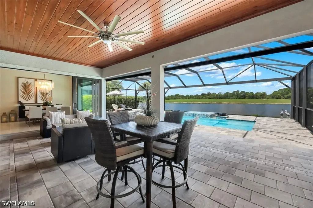 9577 Everglades Drive Naples FL 34120