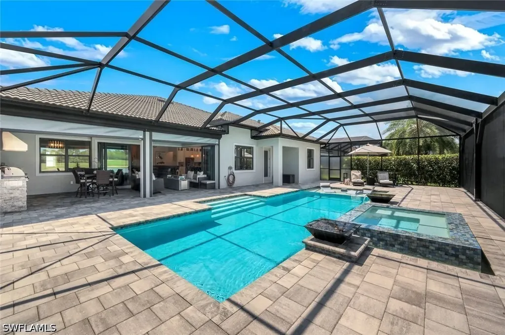 9577 Everglades Drive Naples FL 34120