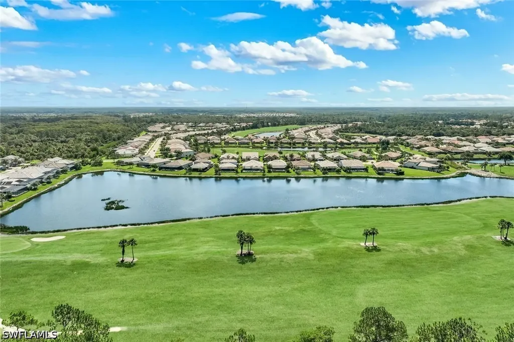 9577 Everglades Drive Naples FL 34120