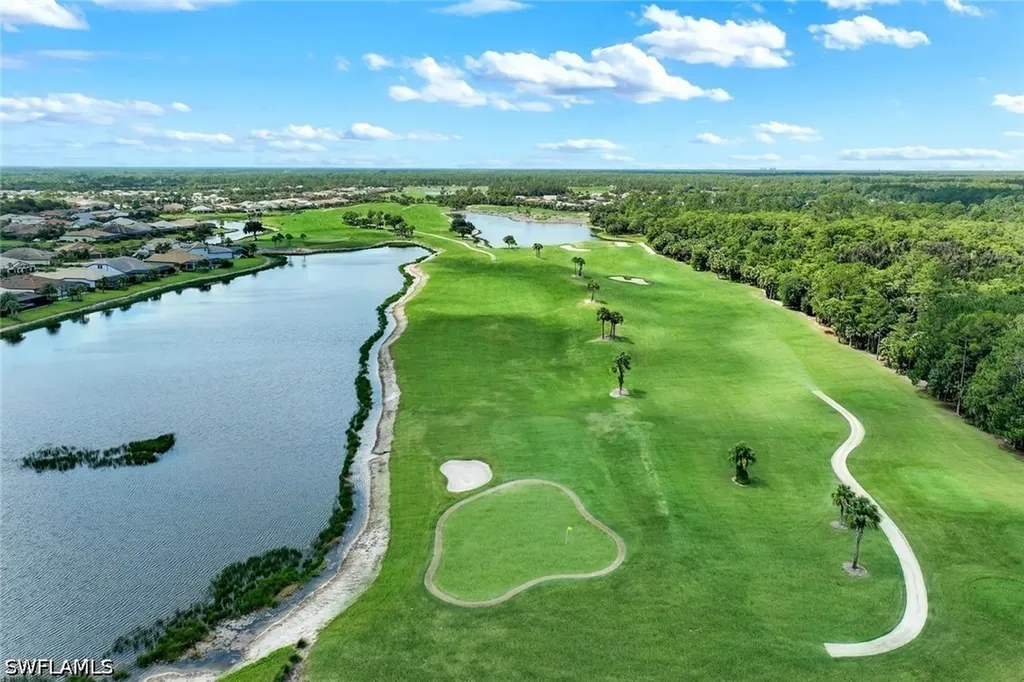 9577 Everglades Drive Naples FL 34120