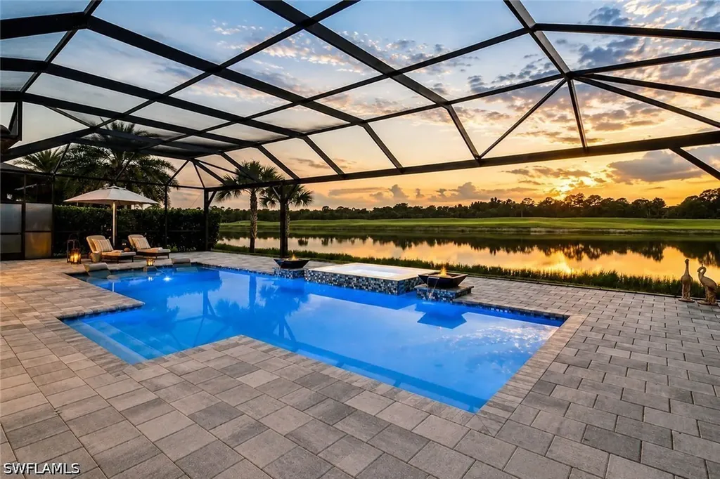 9577 Everglades Drive Naples FL 34120