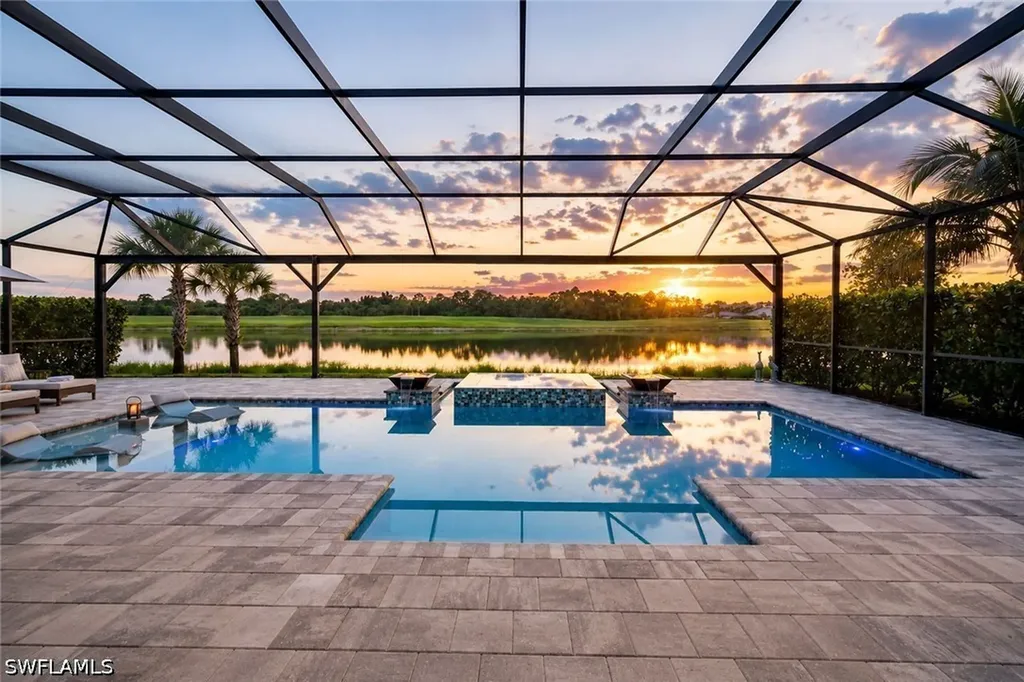 9577 Everglades Drive Naples FL 34120