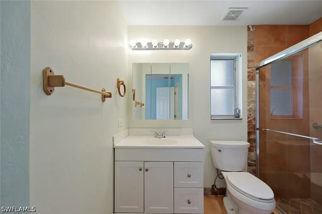 2530 10th Street N Naples FL 34103