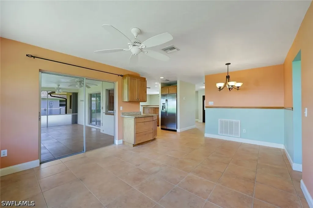 2530 10th Street N Naples FL 34103