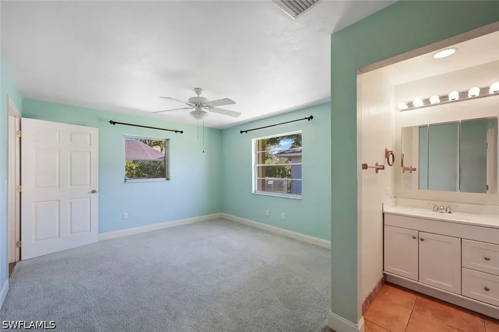 2530 10th Street N Naples FL 34103