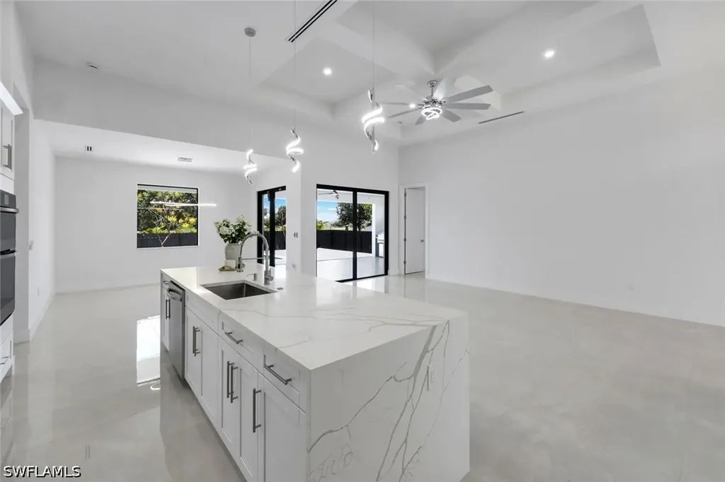 2214 NE 15th Terrace Cape Coral FL 33909