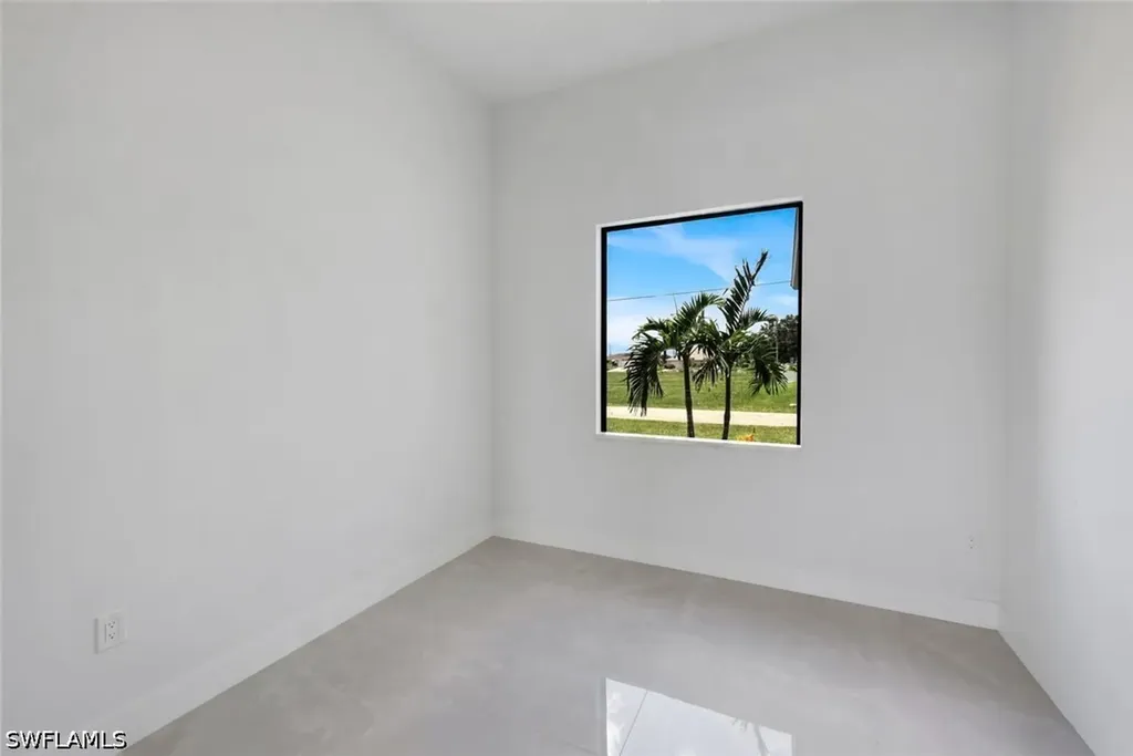 2214 NE 15th Terrace Cape Coral FL 33909