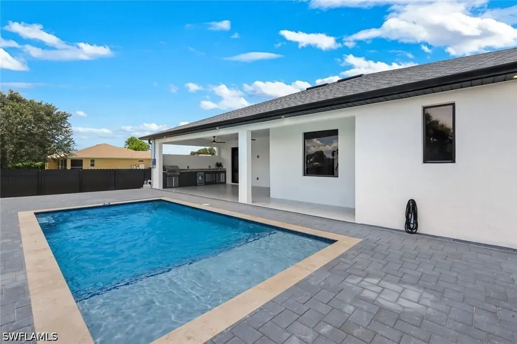 2214 NE 15th Terrace Cape Coral FL 33909