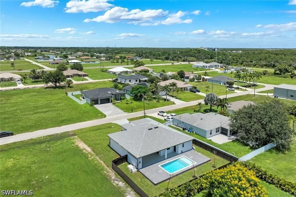 2214 NE 15th Terrace Cape Coral FL 33909