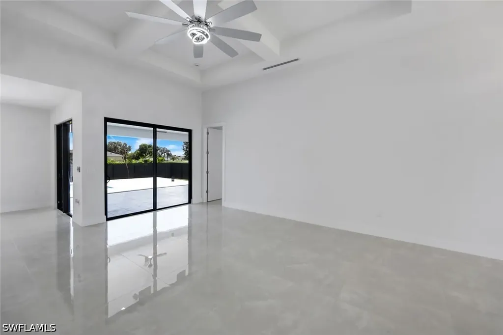 2214 NE 15th Terrace Cape Coral FL 33909
