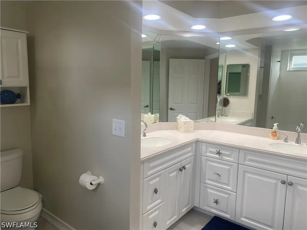 295 Waterside Circle Marco Island FL 34145