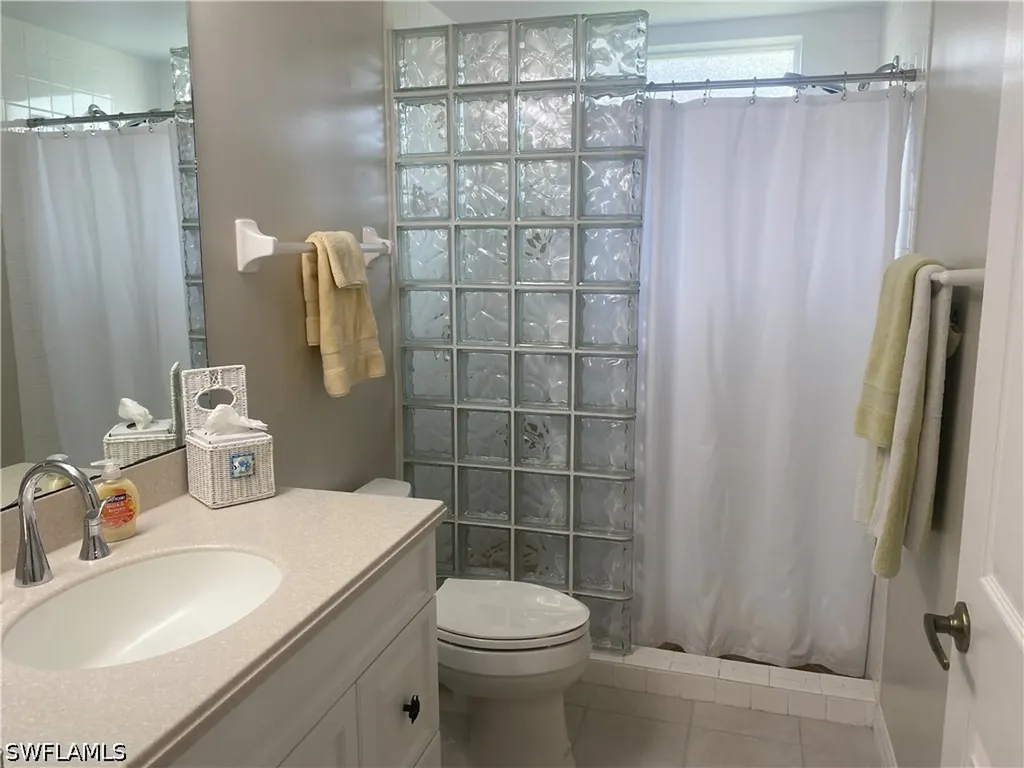 295 Waterside Circle Marco Island FL 34145