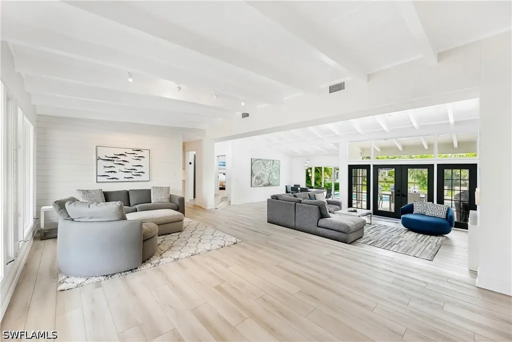 134 16th Avenue S Naples FL 34102