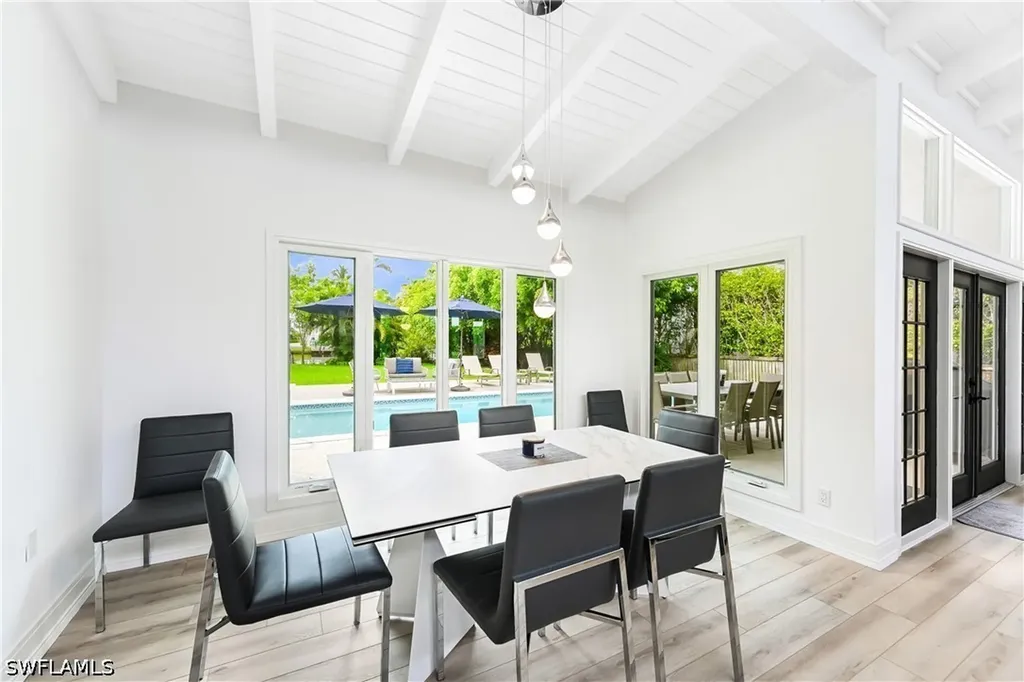 134 16th Avenue S Naples FL 34102