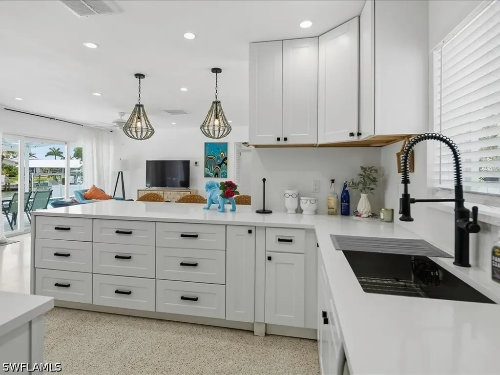1206 Martinique Court Marco Island FL 34145