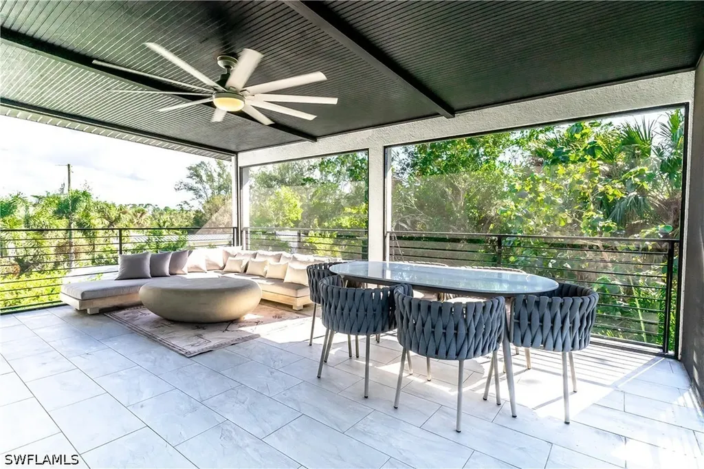 4064 Full Moon Court Naples FL 34112