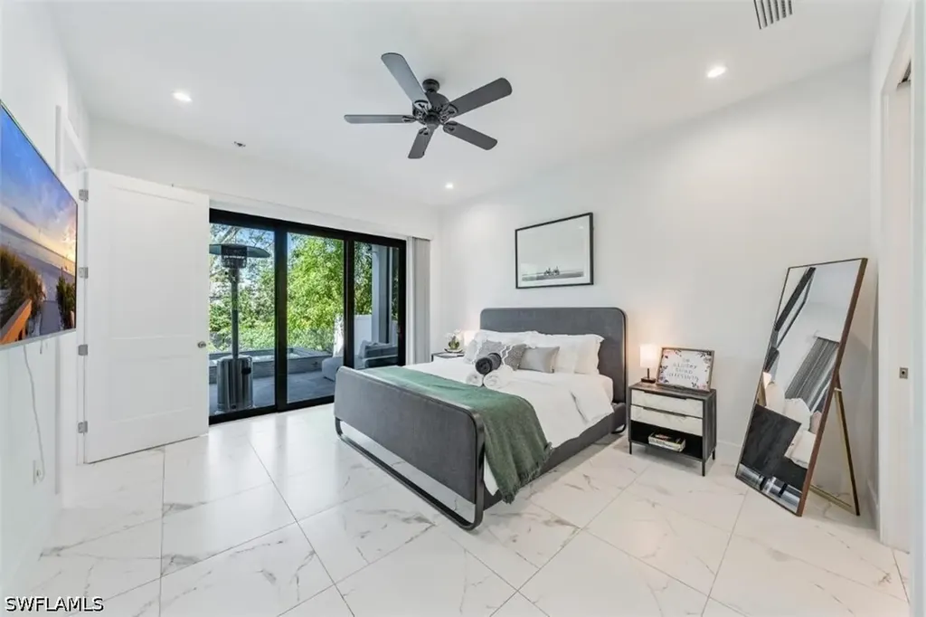 4064 Full Moon Court Naples FL 34112