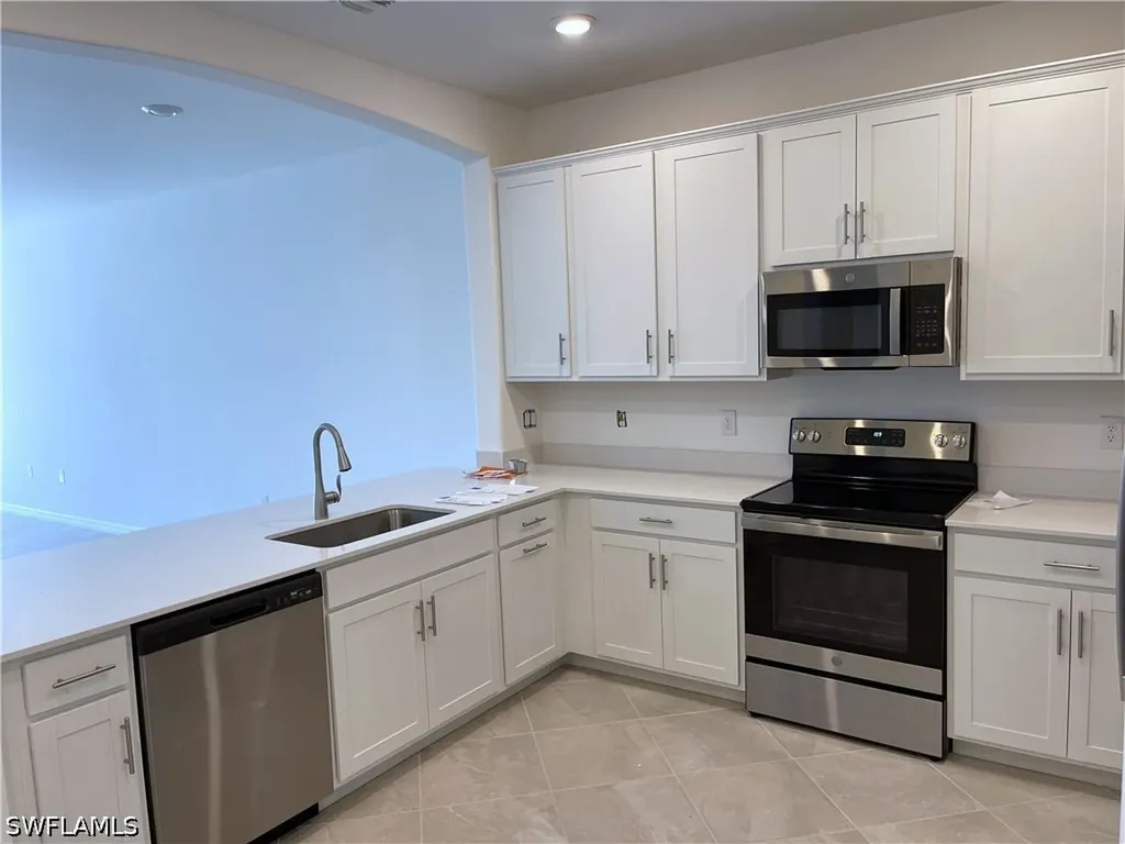 2007 Vermont Lane Naples FL 34120