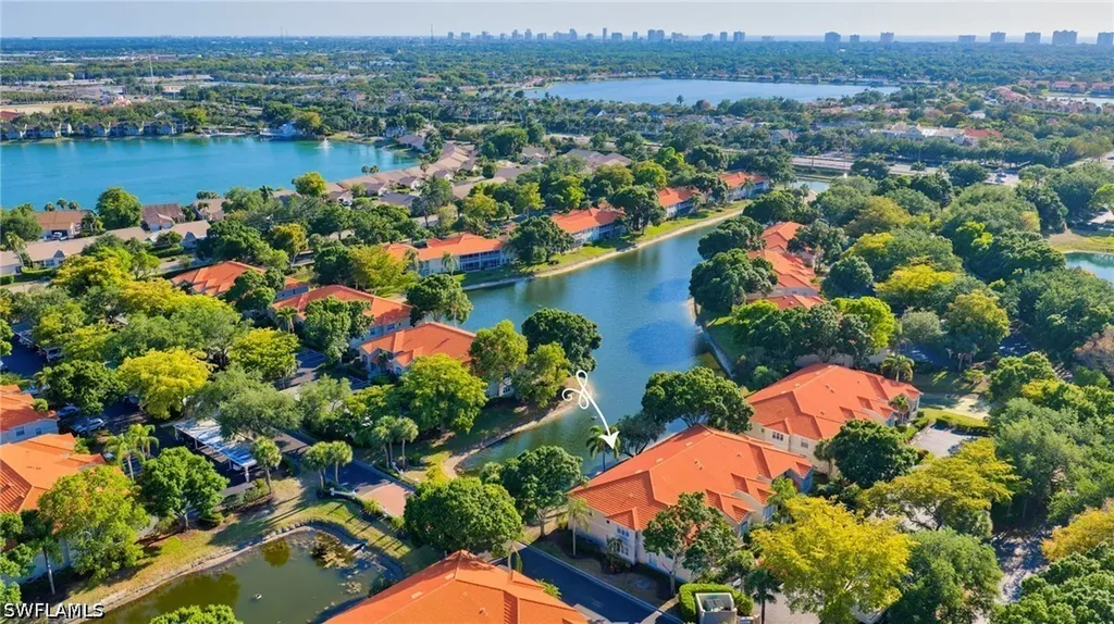 2460 Old Groves Road Naples FL 34109