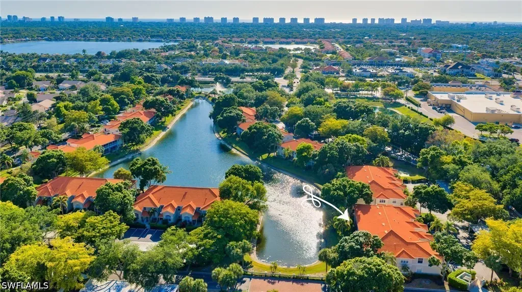 2460 Old Groves Road Naples FL 34109