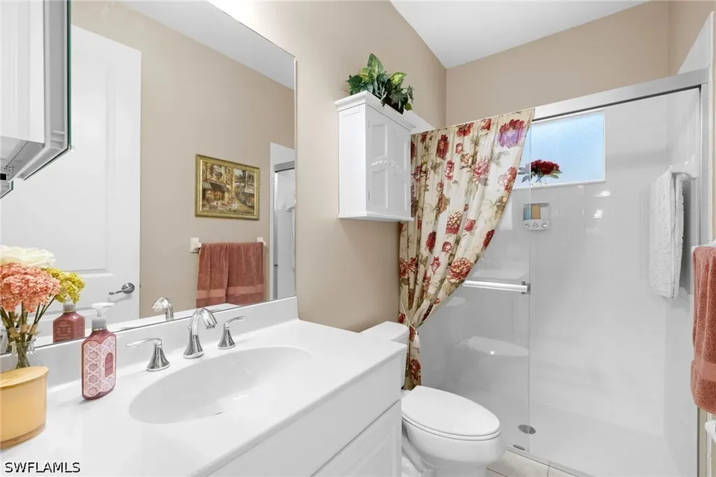 3675 Canopy Circle Naples FL 34120