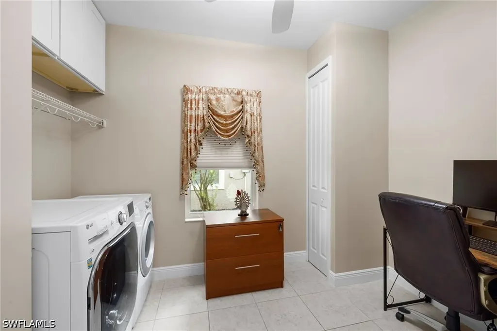 3675 Canopy Circle Naples FL 34120