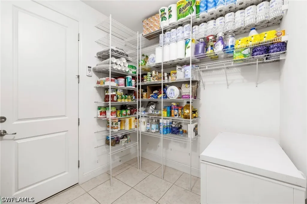 3675 Canopy Circle Naples FL 34120